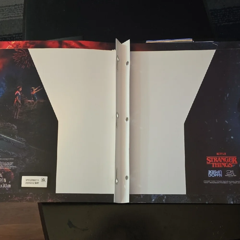 Mead Stranger Things Trapper Keeper - Black and Red